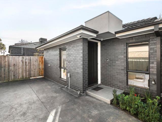 Villa for sale in Camerons Creek, Victoria