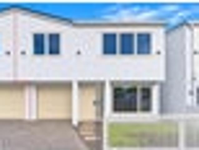 Townhouse for sale in East Tamaki, Oroua County