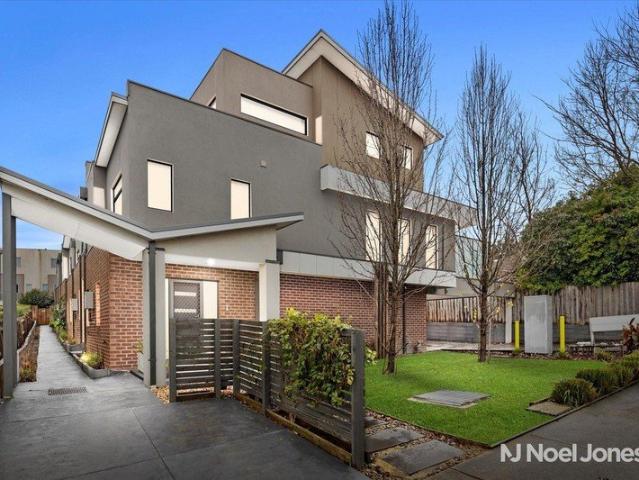 Townhouse for sale in Camerons Creek, Victoria