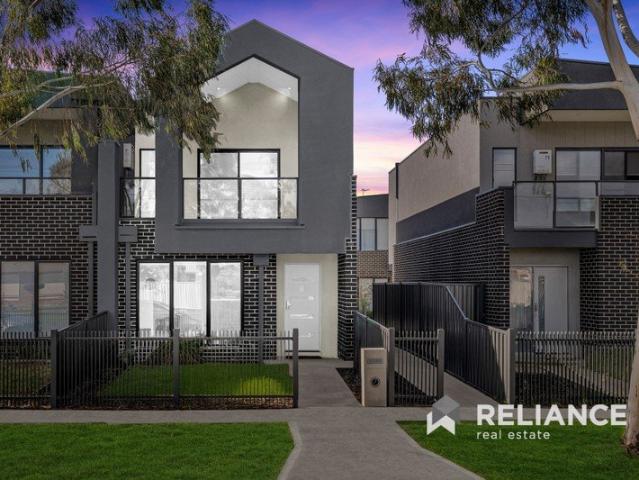 Townhouse for sale in Camerons Creek, Victoria