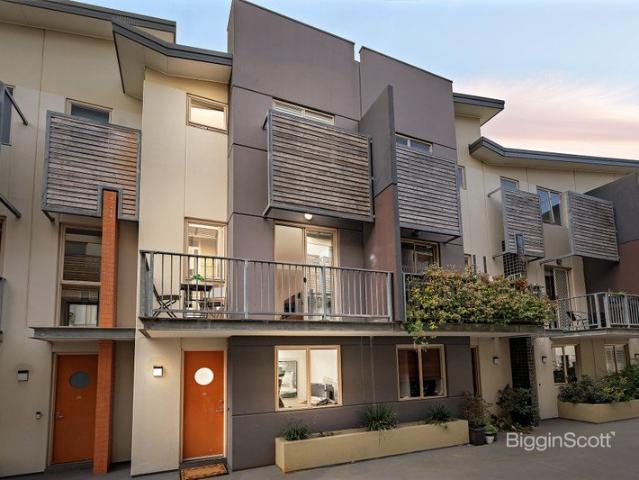 Townhouse for sale in Camerons Creek, Victoria