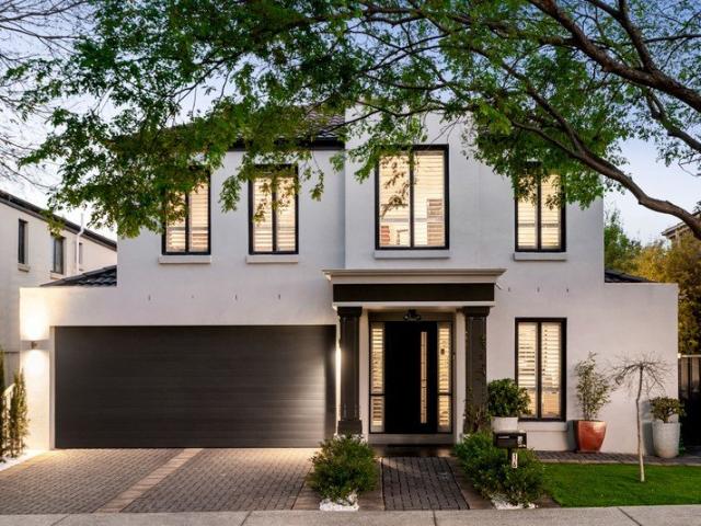 House for sale in Caroline Springs, Melbourne