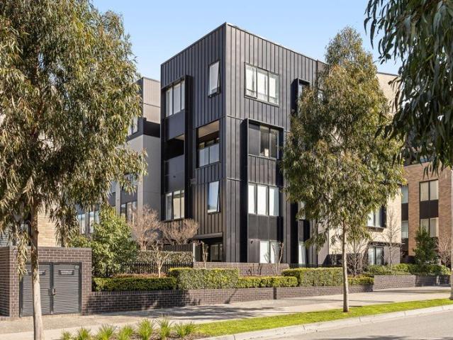 Townhouse for sale in Camerons Creek, Victoria