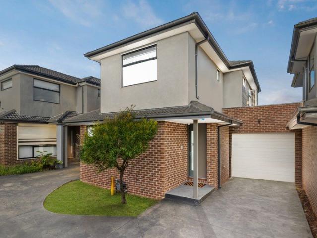 Townhouse for sale in Clayton, Melbourne