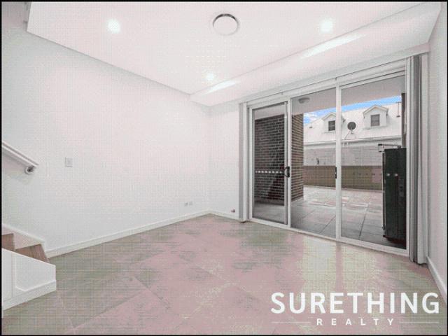 Townhouse for rent in Sydney, New South Wales