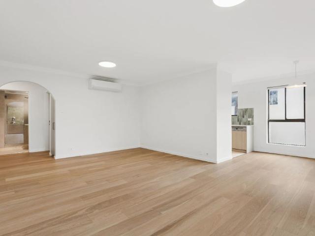Apartment for rent in Eastern Suburbs, Sydney