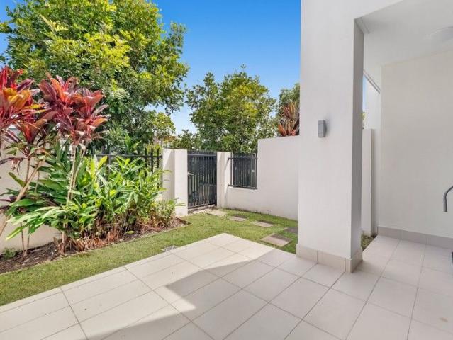 Townhouse for sale in Fernbrook, Queensland