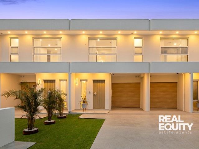 Duplex for sale in Holsworthy, Sydney