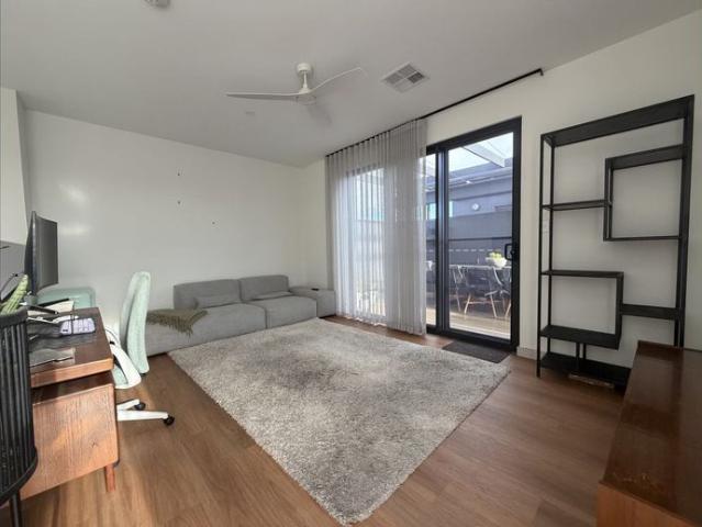 Townhouse for rent in Horseshoe Creek, South Australia