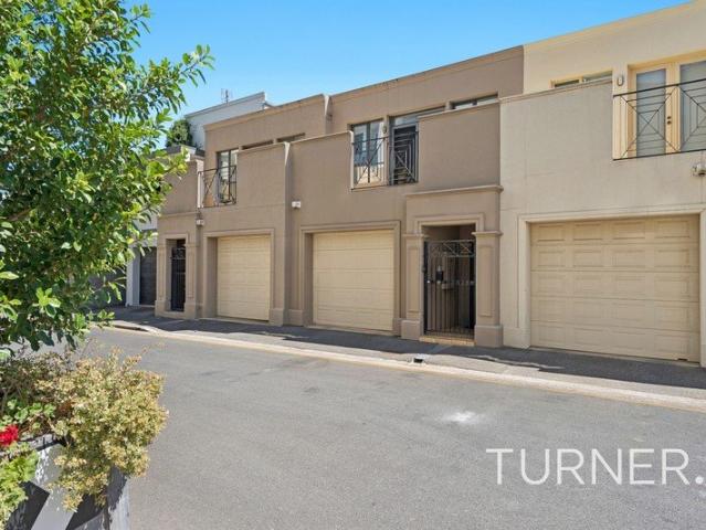 Townhouse for sale in Horseshoe Creek, South Australia