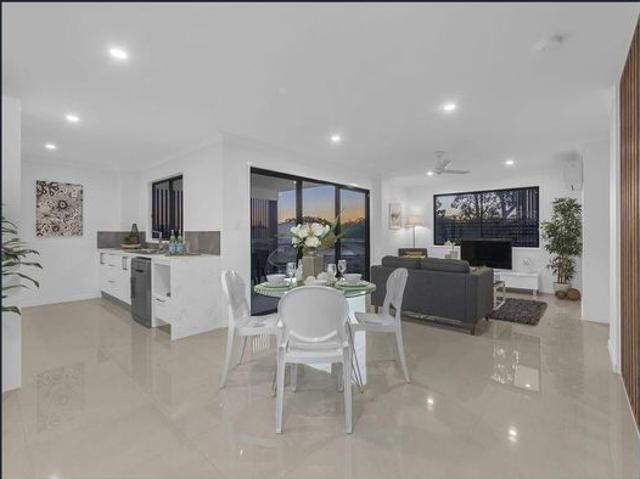 Townhouse for rent in Carina, Greater Brisbane