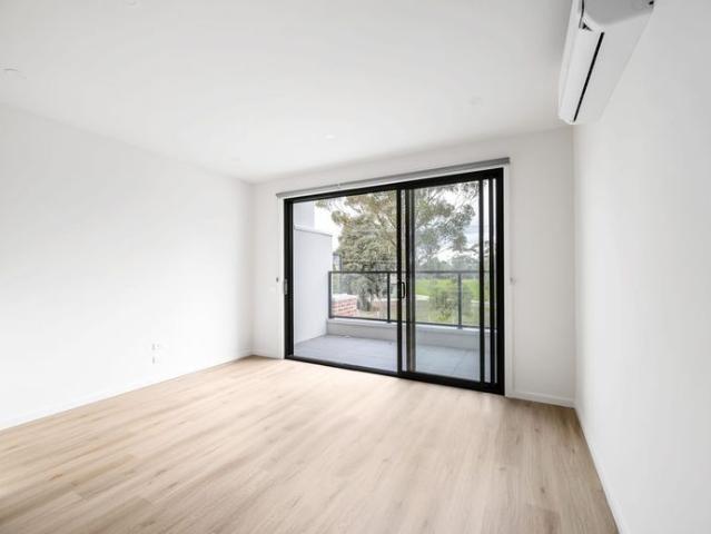 Townhouse for rent in Camerons Creek, Victoria
