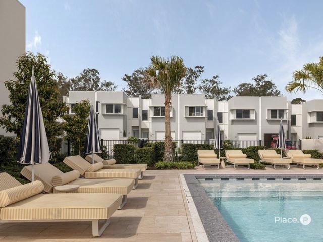 Townhouse for sale in Bundamba, Greater Brisbane