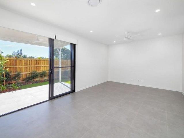 Townhouse for rent in Fernbrook, Queensland