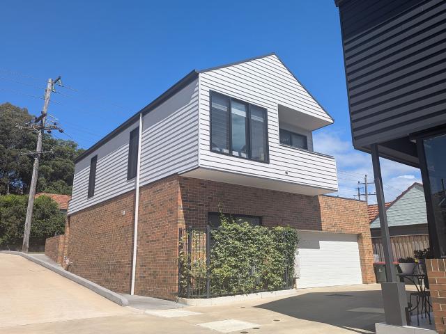 Townhouse for sale in Ambergate, New South Wales