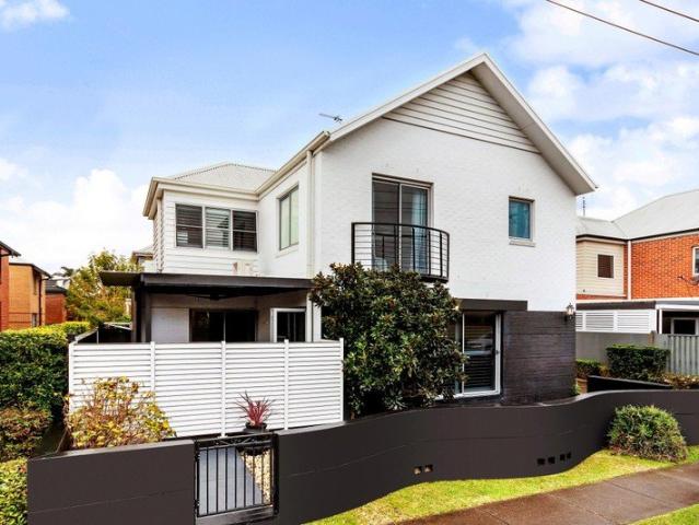 Townhouse for sale in Ambergate, New South Wales