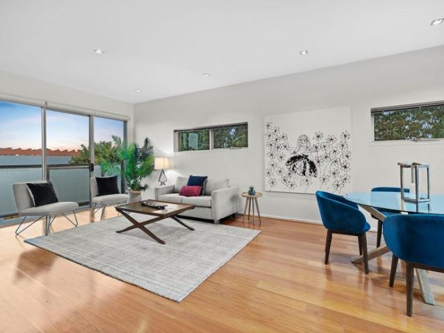 Townhouse for rent in Horseshoe Creek, South Australia