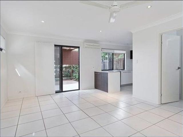 Townhouse for rent in Toombul, Queensland