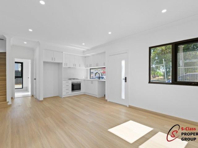 Townhouse for rent in Beckenham, City of Gosnells