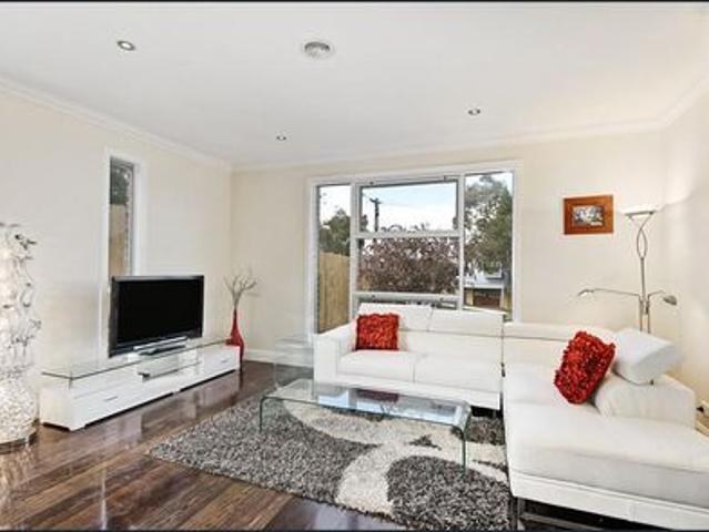 Townhouse for rent in Camerons Creek, Victoria