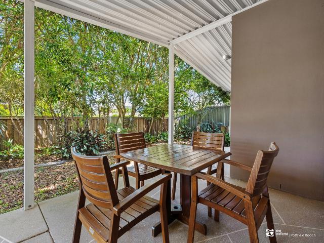Townhouse for sale in Pottsville, New South Wales