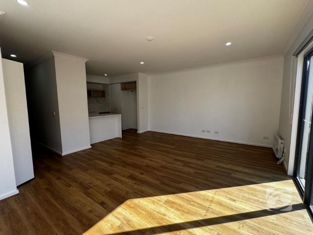 Townhouse for rent in Camerons Creek, Victoria