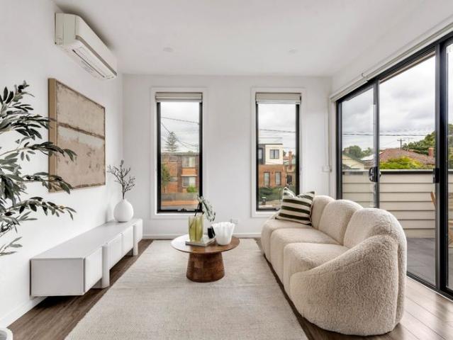 Townhouse for rent in Camerons Creek, Victoria