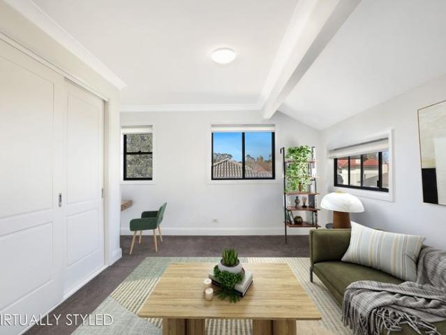 Townhouse for rent in Manchester Square, New South Wales