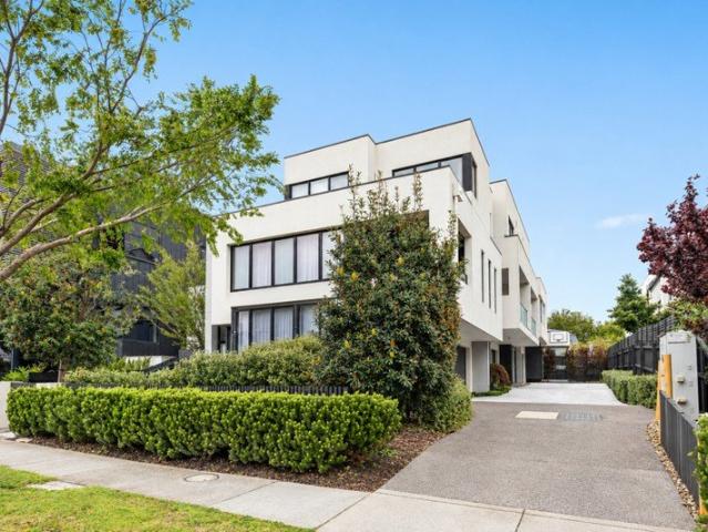 Townhouse for sale in Highett, Melbourne