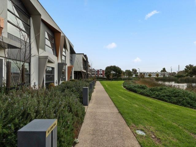 Townhouse for sale in Horseshoe Creek, South Australia