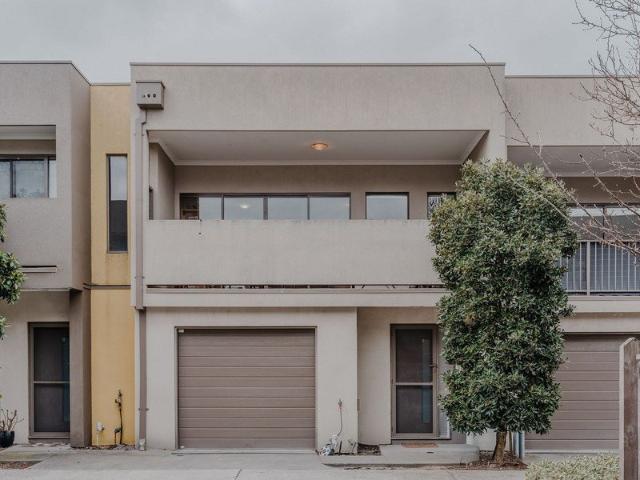 Townhouse for sale in Camerons Creek, Victoria