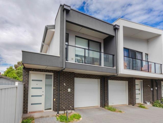 Townhouse for sale in Prospect, Adelaide