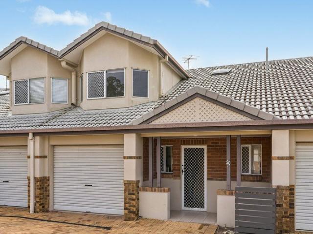 Townhouse for sale in Toombul, Queensland