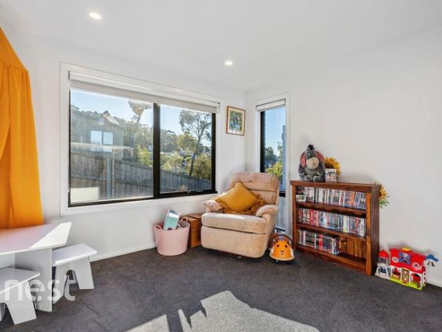 Townhouse for rent in Hobart, Tasmania