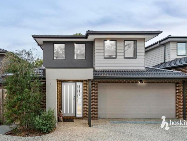Townhouse for sale in Camerons Creek, Victoria