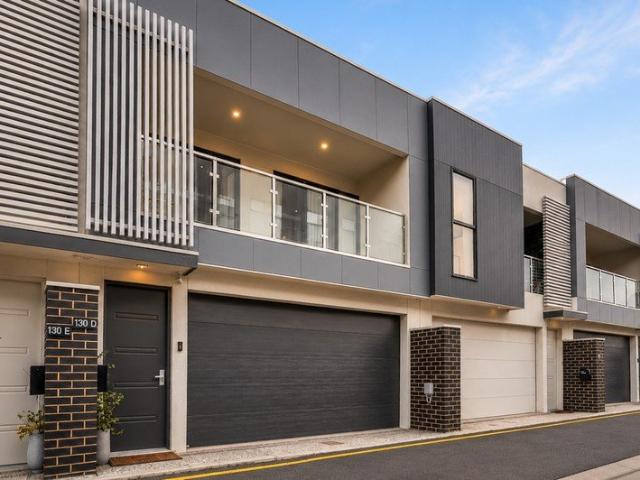 Townhouse for rent in Horseshoe Creek, South Australia