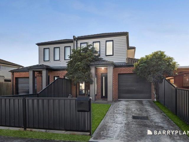 Townhouse for sale in Camerons Creek, Victoria