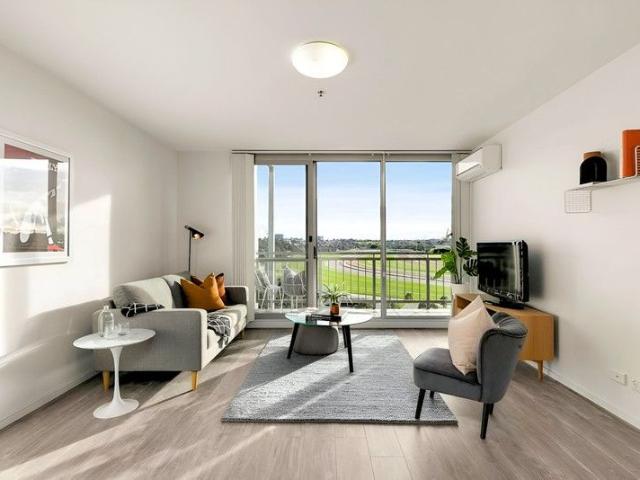 Apartment for sale in City Of Melbourne, Camerons Creek