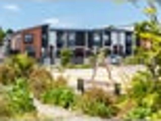 Townhouse for sale in Wairau Valley