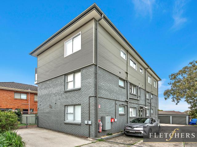 Apartment for rent in Coniston, Wollongong City Council