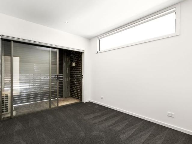 Townhouse for rent in Ascot Vale, Melbourne