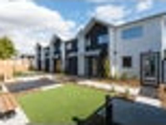 Apartment for sale in Merivale, Canterbury