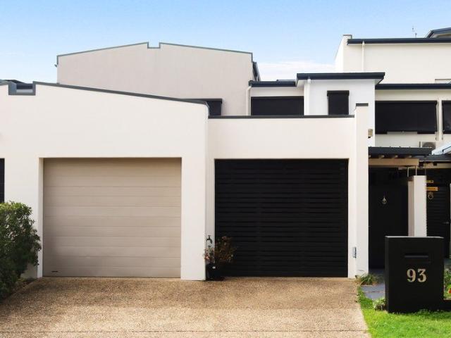House for sale in Fernbrook, Queensland