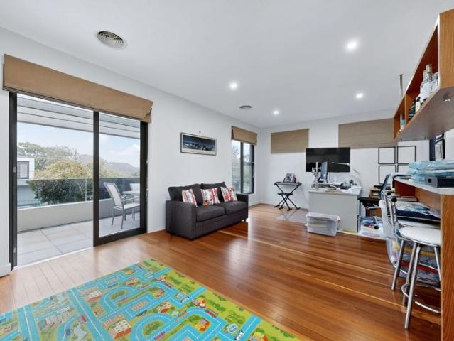 Townhouse for rent in Camerons Creek, Victoria