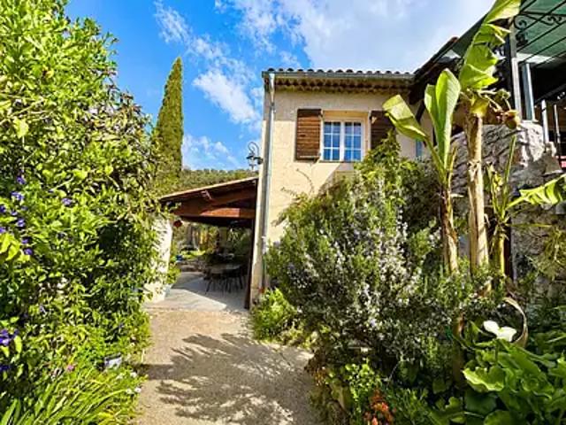 Maison vente à Nice, Contes
