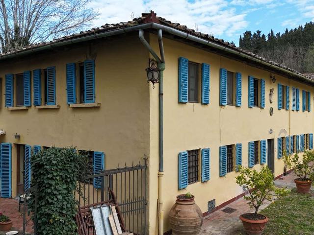 Stanza in affitto a Unione dei Comuni Circondario dell'Empolese Valdelsa, Lucardo