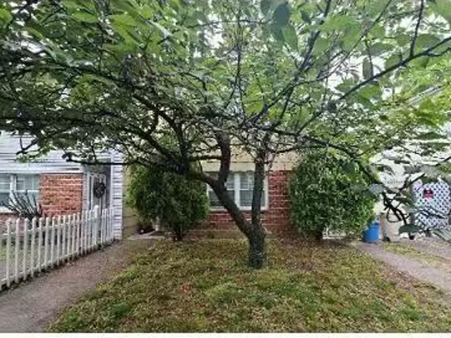 House for sale in New York House for sale in New York
