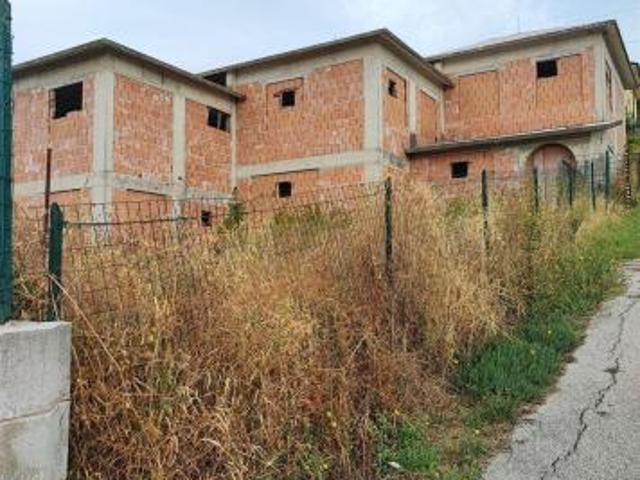 Villa Indipendente in vendita a Busso, Molise