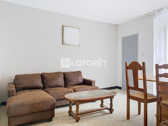 Appartement location à Neufchâteau, Contrexéville