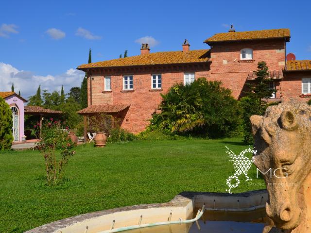 Rustico in vendita a Maccetti, Rosignano Marittimo